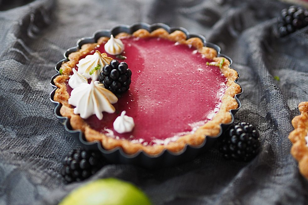 Brombeer-Panna Cotta Tartelettes - * what bakes me smile