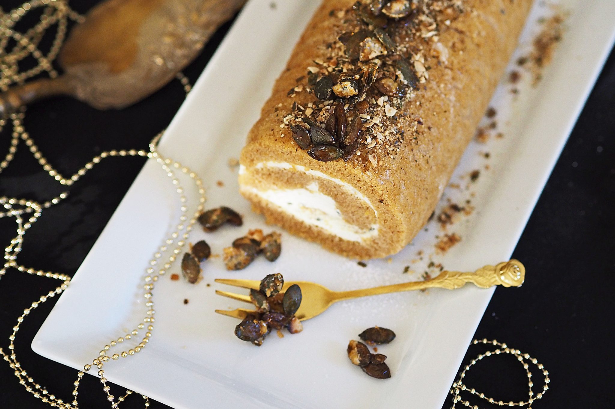 Kürbisroulade mit Kürbiskernkrokant - * what bakes me smile